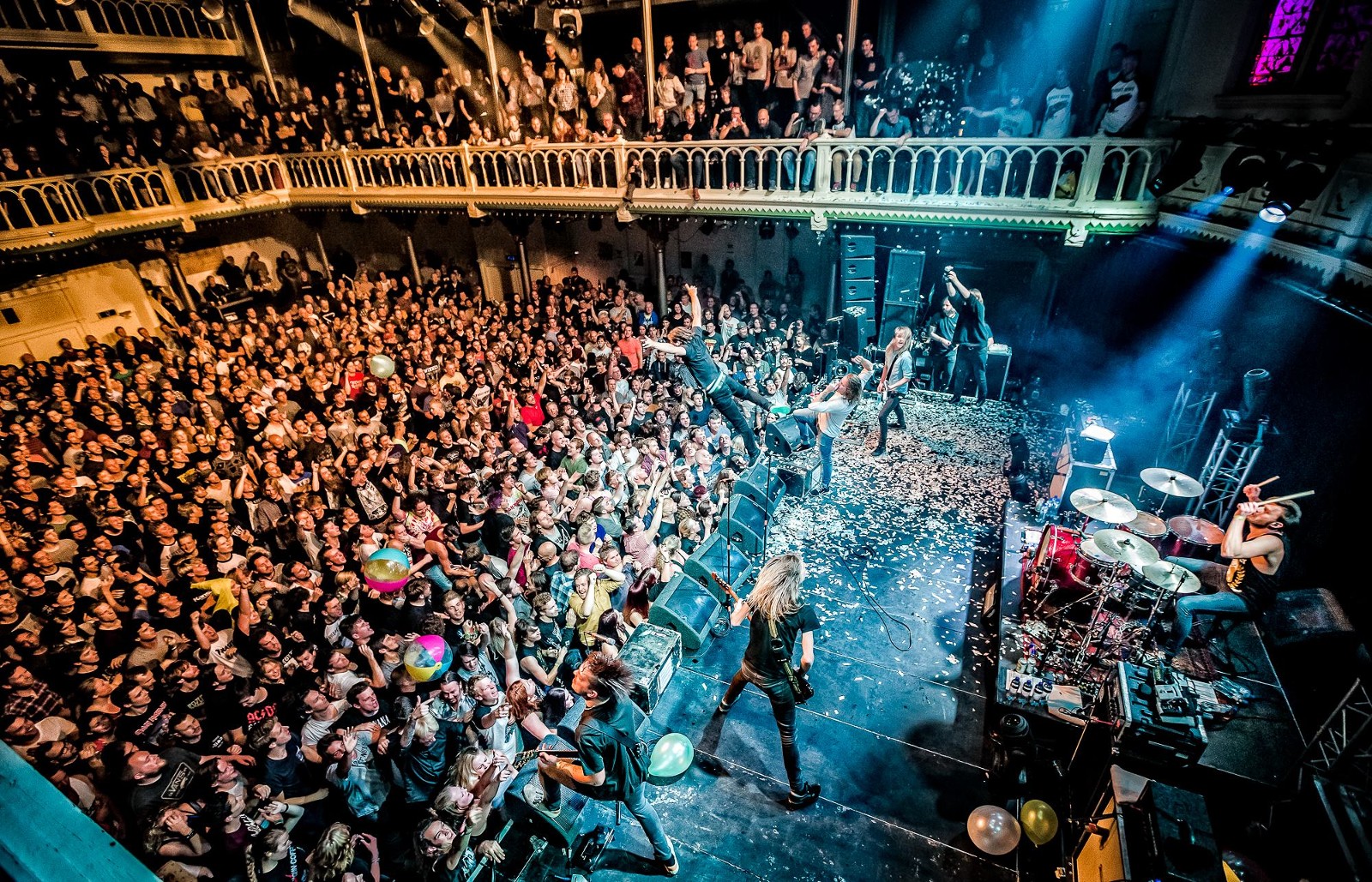 Paradiso Amsterdam: well-known artists performance Paradiso Amsterdam: well-known artists performance