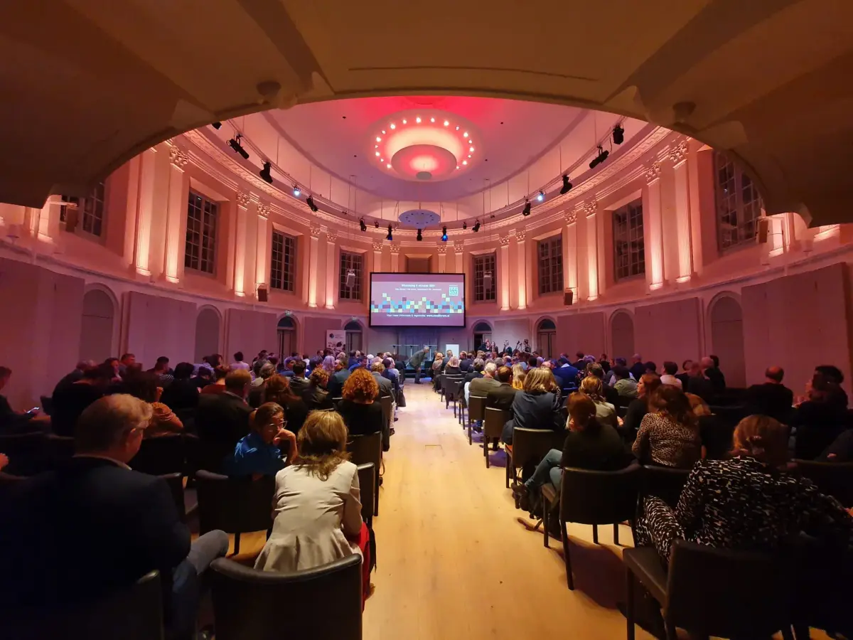 Felix Meritis Restored