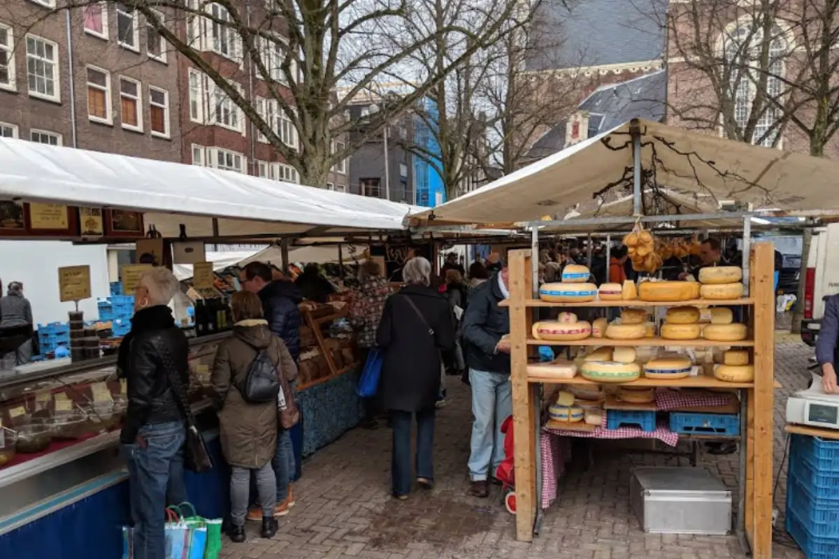 Noordermarkt Saturday organic market